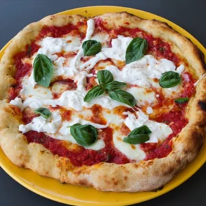 Buffalo mozzarella pizza