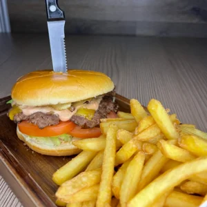 Camembert burger